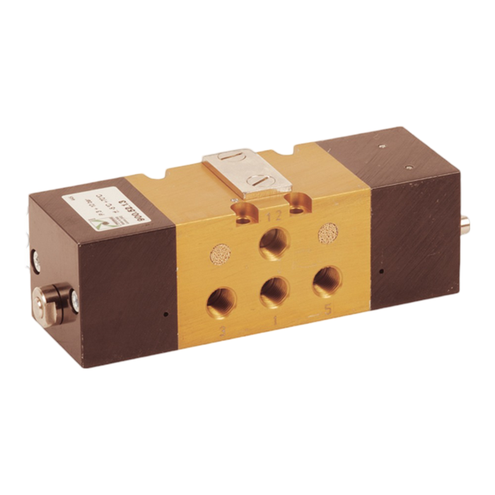 Pneumax 900.52.1.3 G1/8 5/2 Flip Flop Valve Pneumatic Pilot Operated - pneumaticsystems